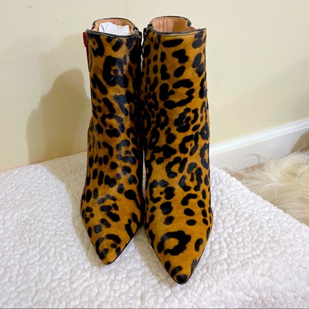 Veronica Beard Roquetta Bootie. Size 6.